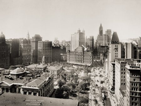 Broadway & City Hall Park South Online now