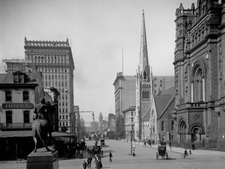 Broad Street North from City Hall For Cheap